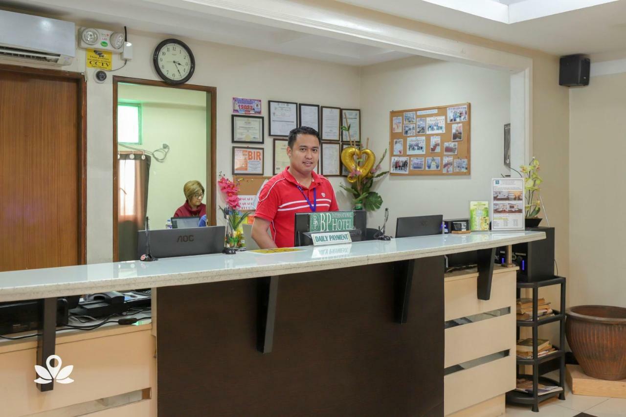 Zen Rooms Bp International مانيلا المظهر الخارجي الصورة